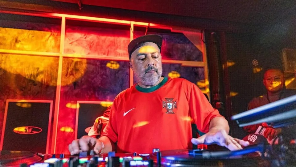 Português Stereossauro é campeão mundial de DJs