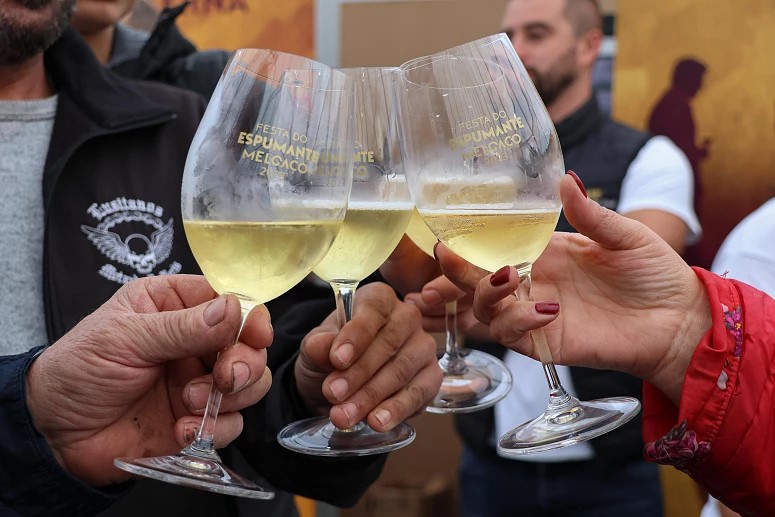 Melgaço celebra de 22 a 24 a Festa do Espumante