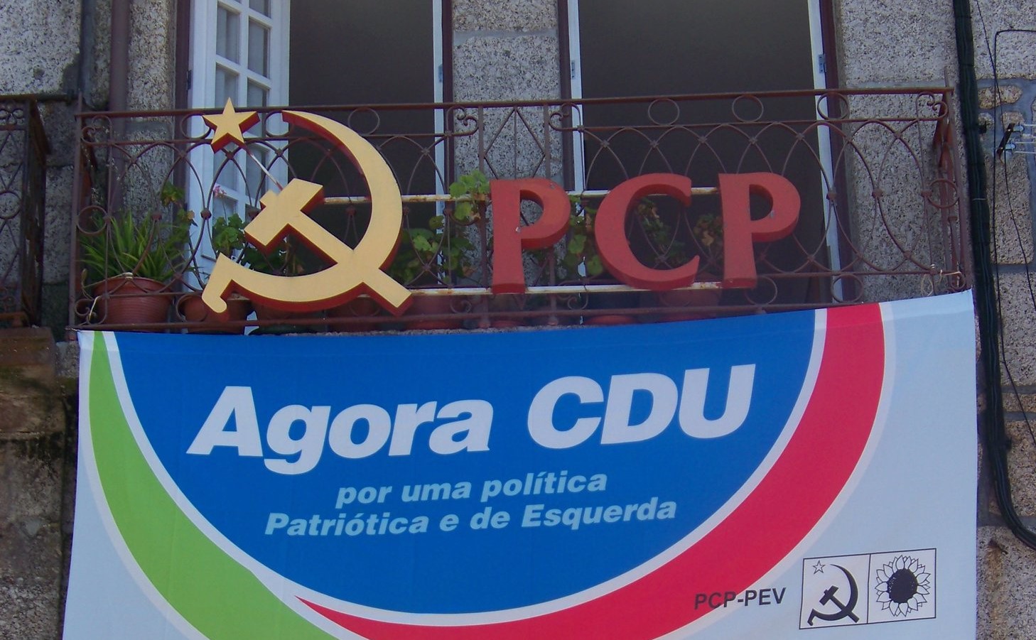 CDU Guimarães aclama desagregação das uniões de freguesias
