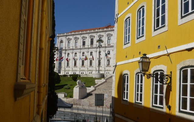 Conheça as 22 uniões de freguesia que desagregam nos distritos de Braga e Viana do Castelo