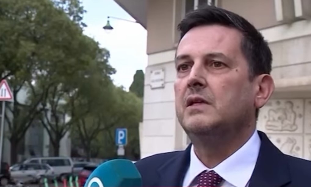 Rui Rocha admite “pontos de contacto” entre IL e políticas de Milei na Argentina