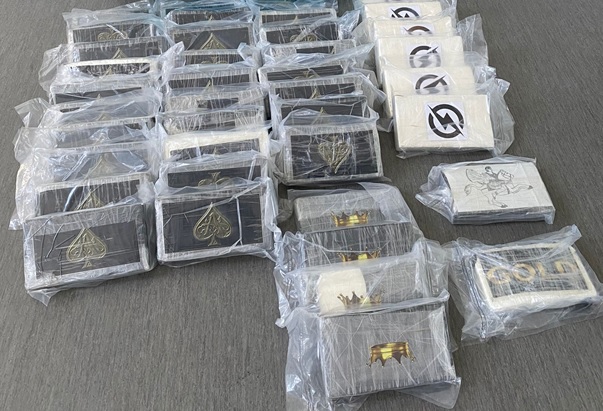 Espanha. PJ ajuda a apreender 3 500 kg de cocaína ao largo das Canárias