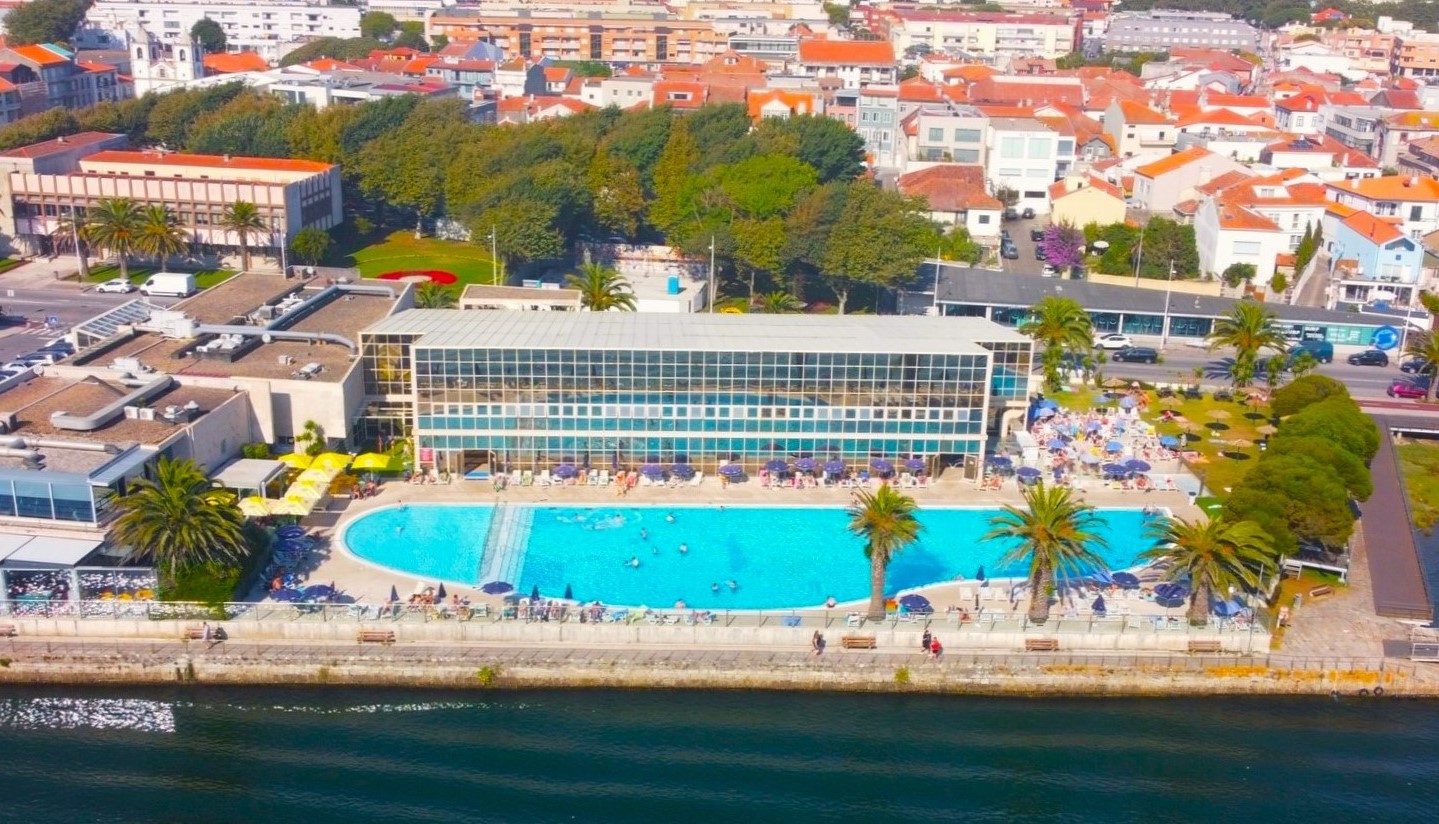 Esposende investe cerca de dois milhões de euros nas Piscinas e Casa da Juventude