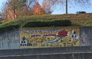 Mural do 25 de Abril de Bloco de Esquerda (novamente) vandalizado em Barcelos