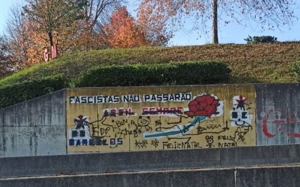 Mural do 25 de Abril de Bloco de Esquerda (novamente) vandalizado em Barcelos