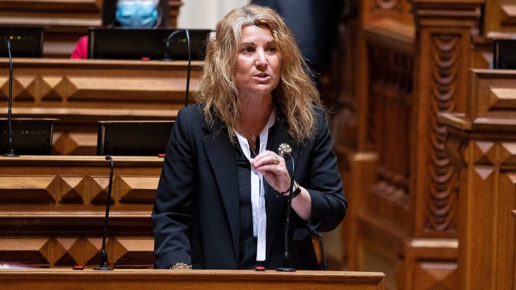 PSD escolhe Maria Emília Cerqueira para Câmara de Paredes de Coura