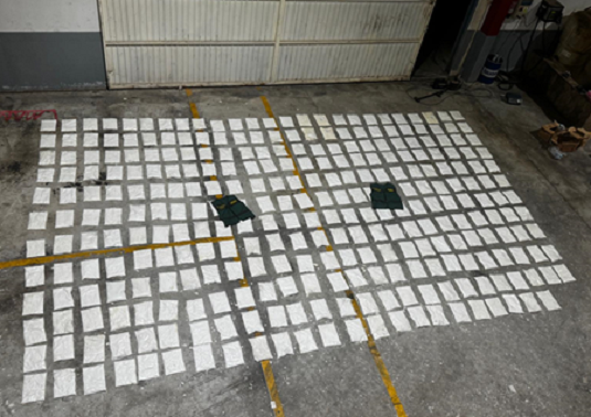 Oito detidos e 350 quilos de cocaína apreendidos em operação da PJ e Guardia Civil
