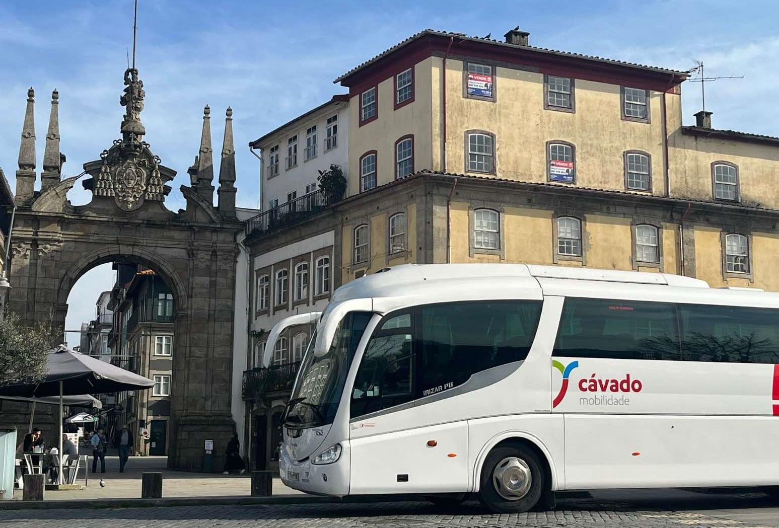 CIM Cávado quer colocar 79 ecrãs interactivos para auxiliar utilizadores da rede de transportes