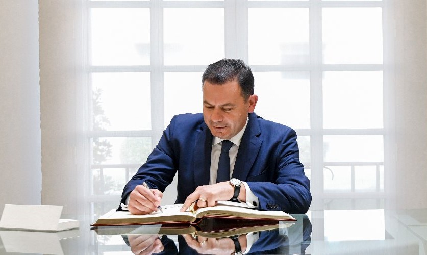 ‘Investimento’ é palavra de ordem do primeiro-ministro em 2025