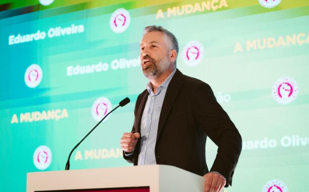 Portugal tem “Governo profundamente incompetente”, acusa Pedro Nuno Santos em Famalicão