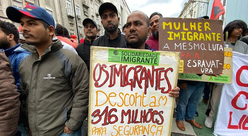 Manifestações em Lisboa. Montenegro diz que os extremos saíram à rua, Pedro Nuno fala em instrumentalização da polícia