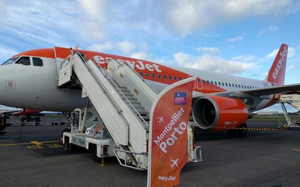 Avião aterra de emergência no aeroporto do Porto