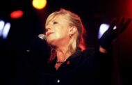 Morreu a cantora Marianne Faithfull