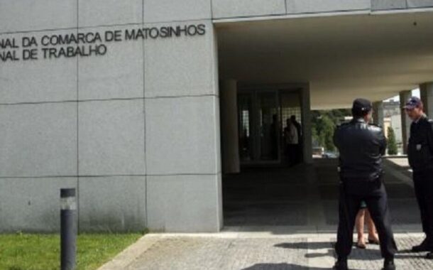Empresário de Guimarães acusado de recepção de cestas e paletes