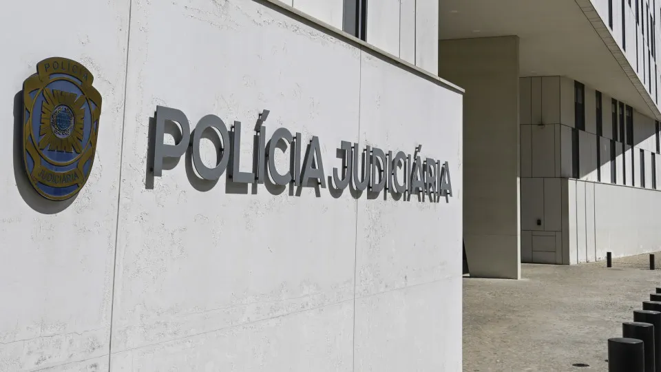 PJ apanha condenado por violar enteada de 12 anos no Brasil