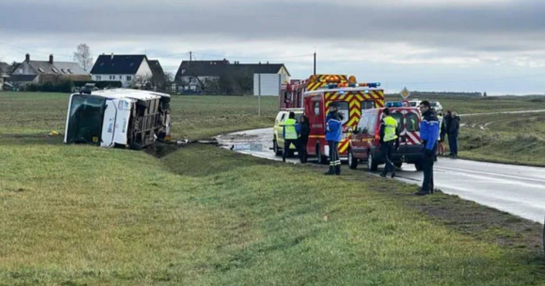 Condutor de autocarro escolar que se despistou em França testou positivo para drogas