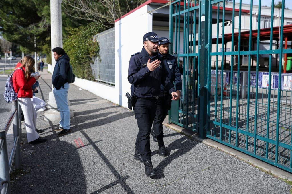 Mais crimes registados pela PSP em contexto escolar no ano de 2023/2024