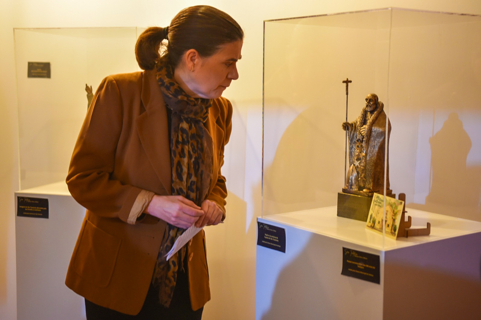 Loja de Turismo de Valença mostra ‘São Teotónio – Primeiro Santo Português’
