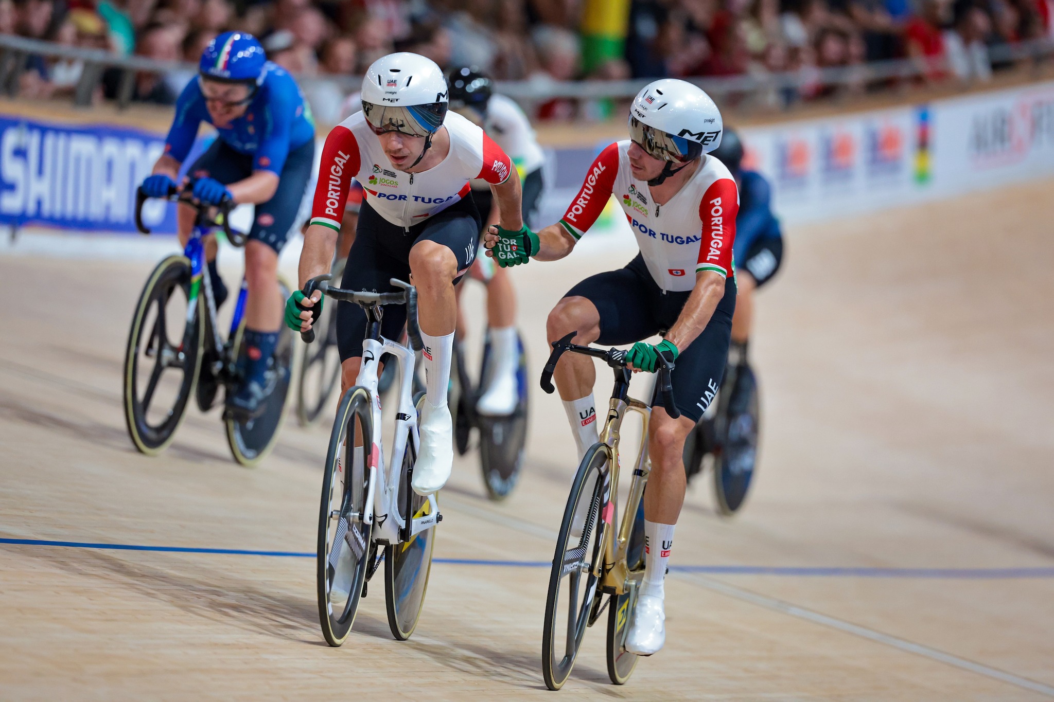Ivo e Rui Oliveira conquistam medalha de bronze nos Europeus de pista