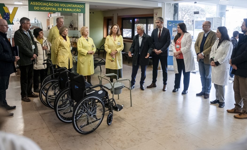Em Dia do Doente, Câmara entrega material no hospital de Famalicão