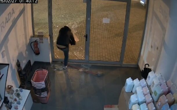 Leva 100 euros. Homem assalta supermercado em Braga