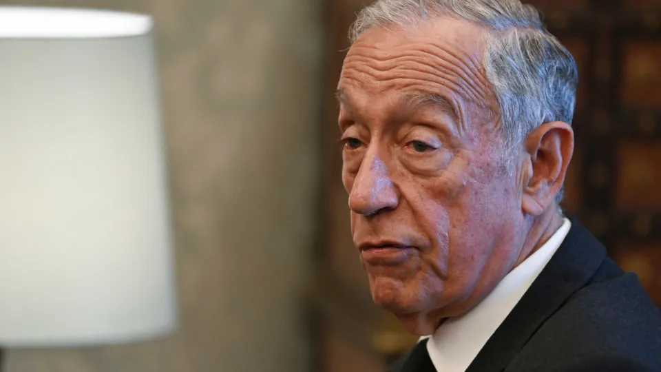 Freguesias. “Não é travar por travar; é pedir à Assembleia que reflicta”, diz Marcelo