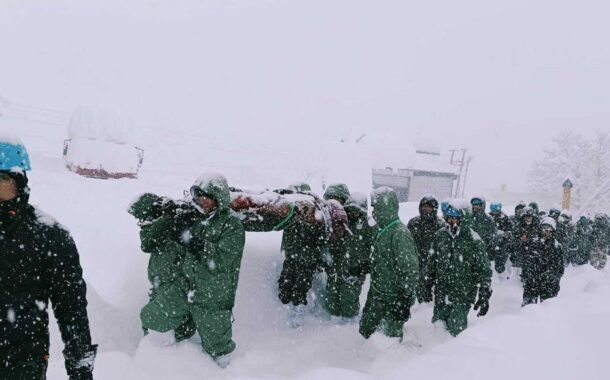 Pelo menos 41 pessoas desaparecidas em avalanche nos Himalaias