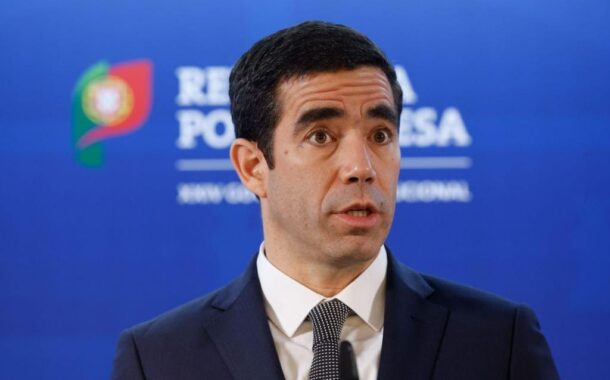 Leitão Amaro remete para moção de confiança “última oportunidade” de evitar eleições