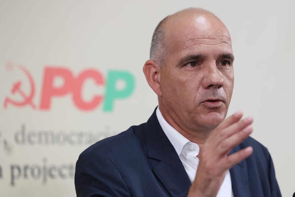 PCP agenda debate de urgência no Parlamento sobre “habitação e emergência social”