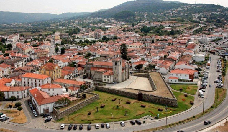 Caminha isenta a jovens taxas urbanísticas para habitação
