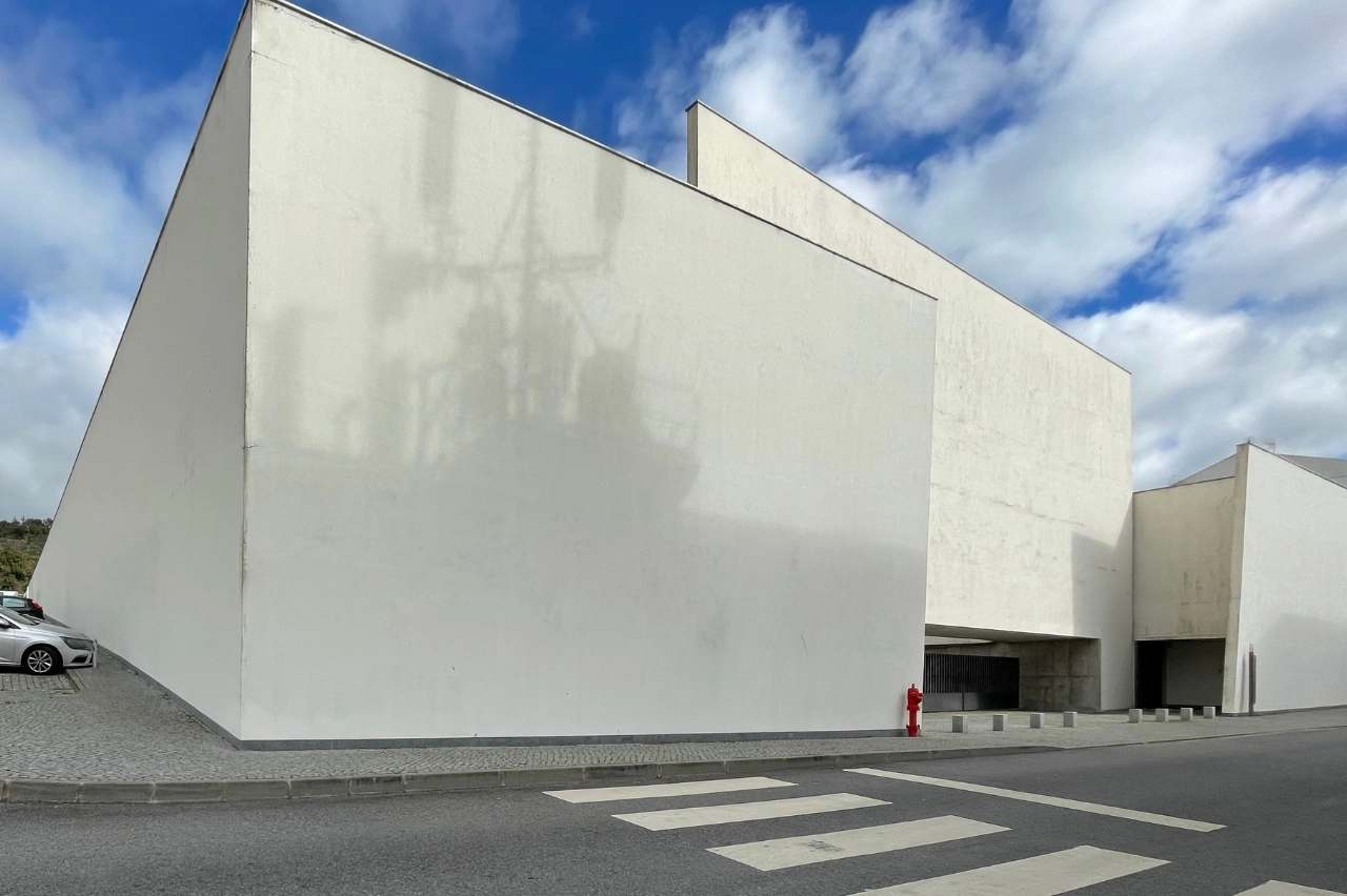 Igreja de Carrilho da Graça no Alentejo vai a leilão