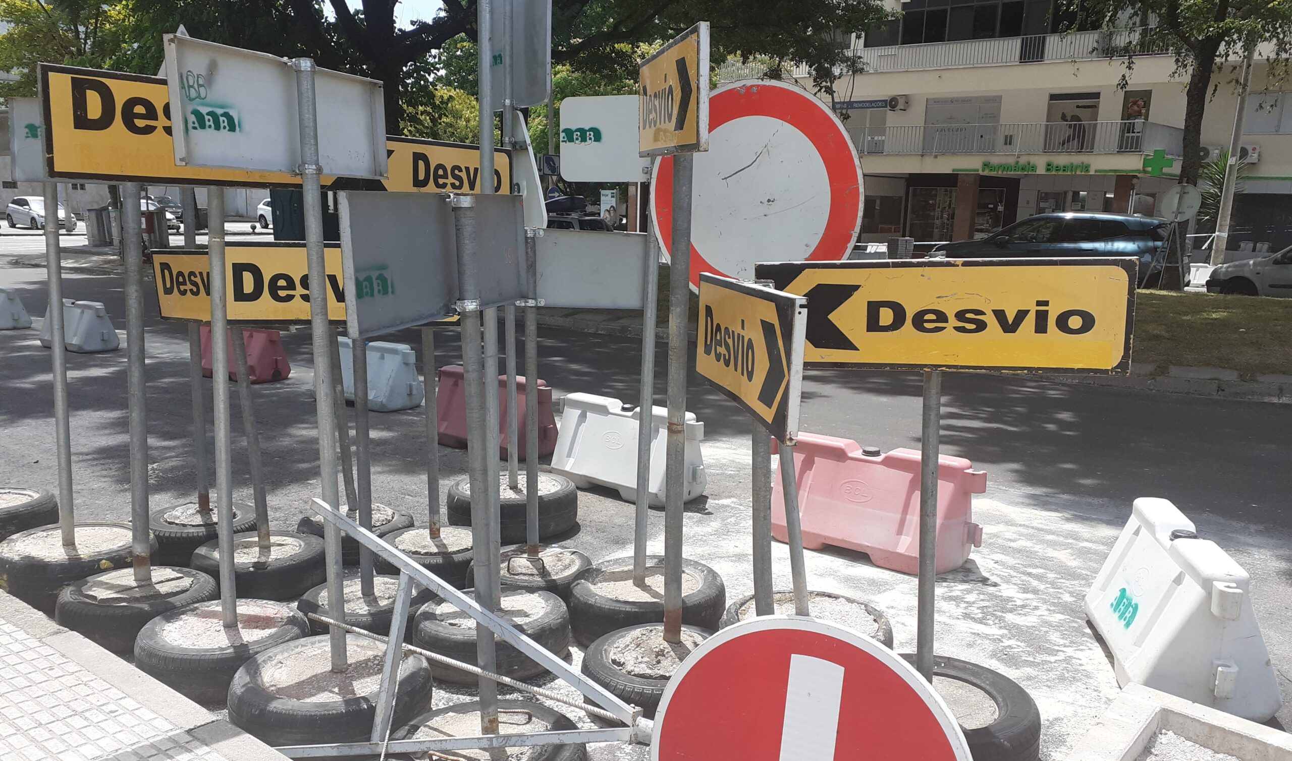 “Em Vila Verde, realizam-se eventos em estaleiro de obras”, acusa Iniciativa Liberal