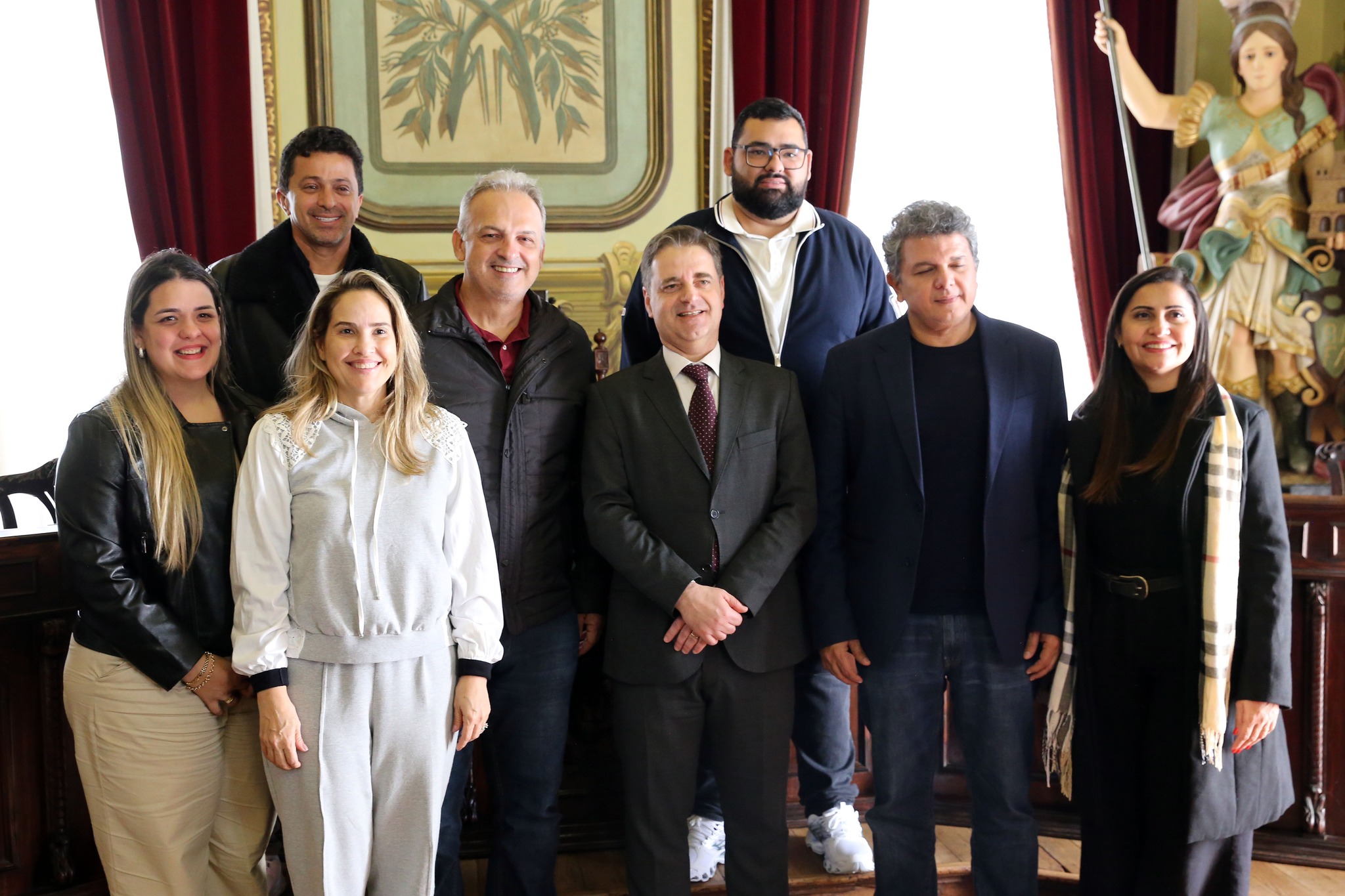 Câmara de Braga recebe prefeitos de Altamira e Ilhéus
