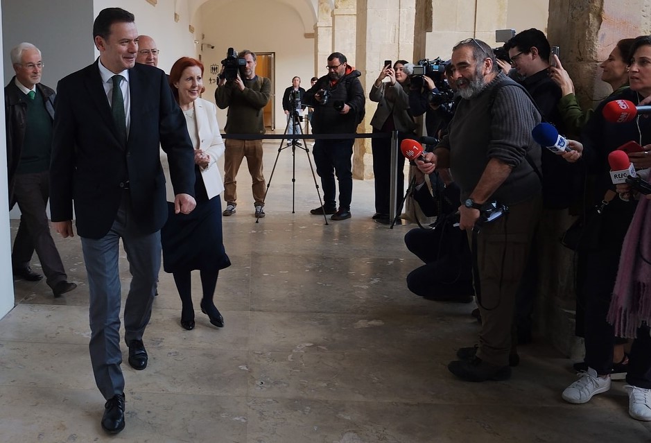 Aberto processo de averiguação de procuradoria ilícita a empresa da família de Montenegro