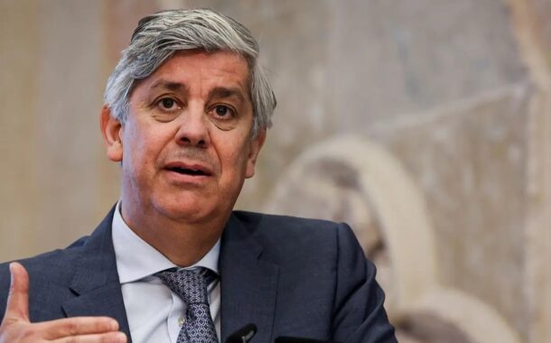 Mário Centeno dá aula de economia em Guimarães