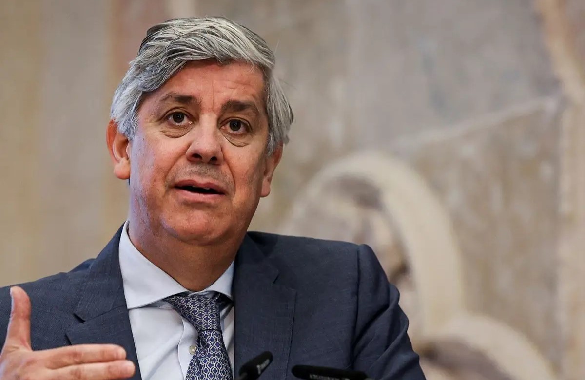 Mário Centeno dá aula de economia em Guimarães