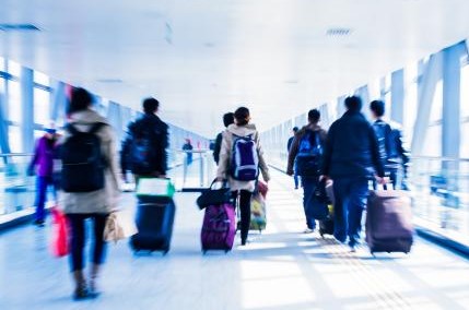 Imigração. Envio de dinheiro para Brasil atinge valor recorde com mais de 400 milhões de euros