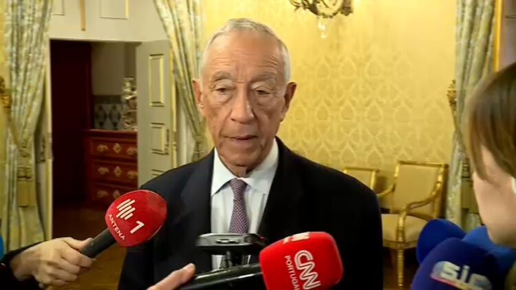 Marcelo admite eleições antecipadas para Maio