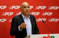 Paulo Raimundo na assembleia regional de Braga do PCP