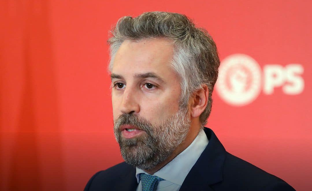PS pede uma comissão parlamentar de inquérito ao caso Montenegro