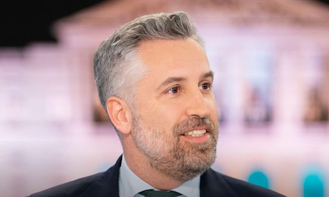 Pedro Nuno acusa Governo de “assumir a incompetência na gestão do SNS” com anúncio das PPP