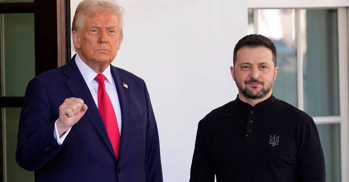 Custa 200 euros. Após encontro com Trump, disparam vendas da camisola usada por Zelensky na Casa Branca