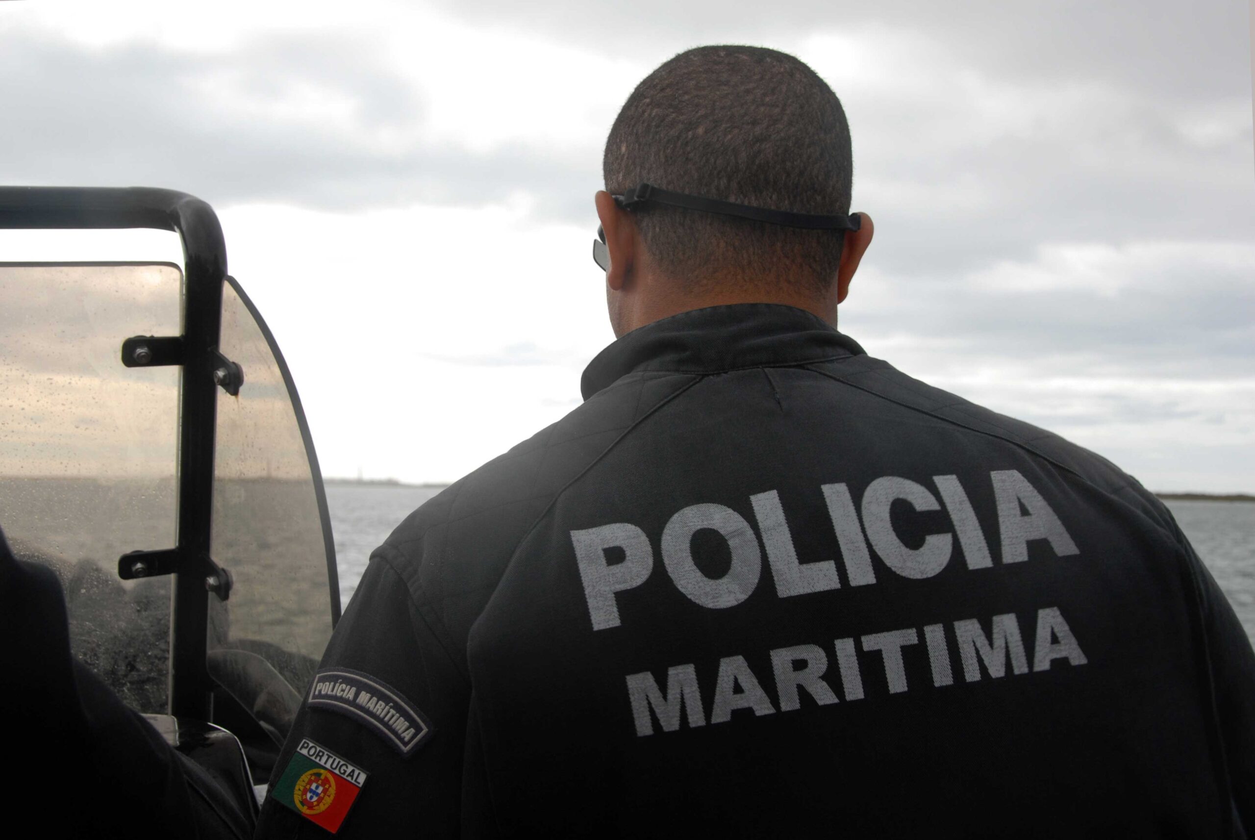 Calor. Autoridade Marítima Nacional aconselha a adoção de comportamentos de segurança nas zonas costeiras