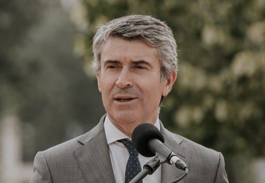 Legislativas. José Luís Carneiro volta a liderar lista do PS por Braga