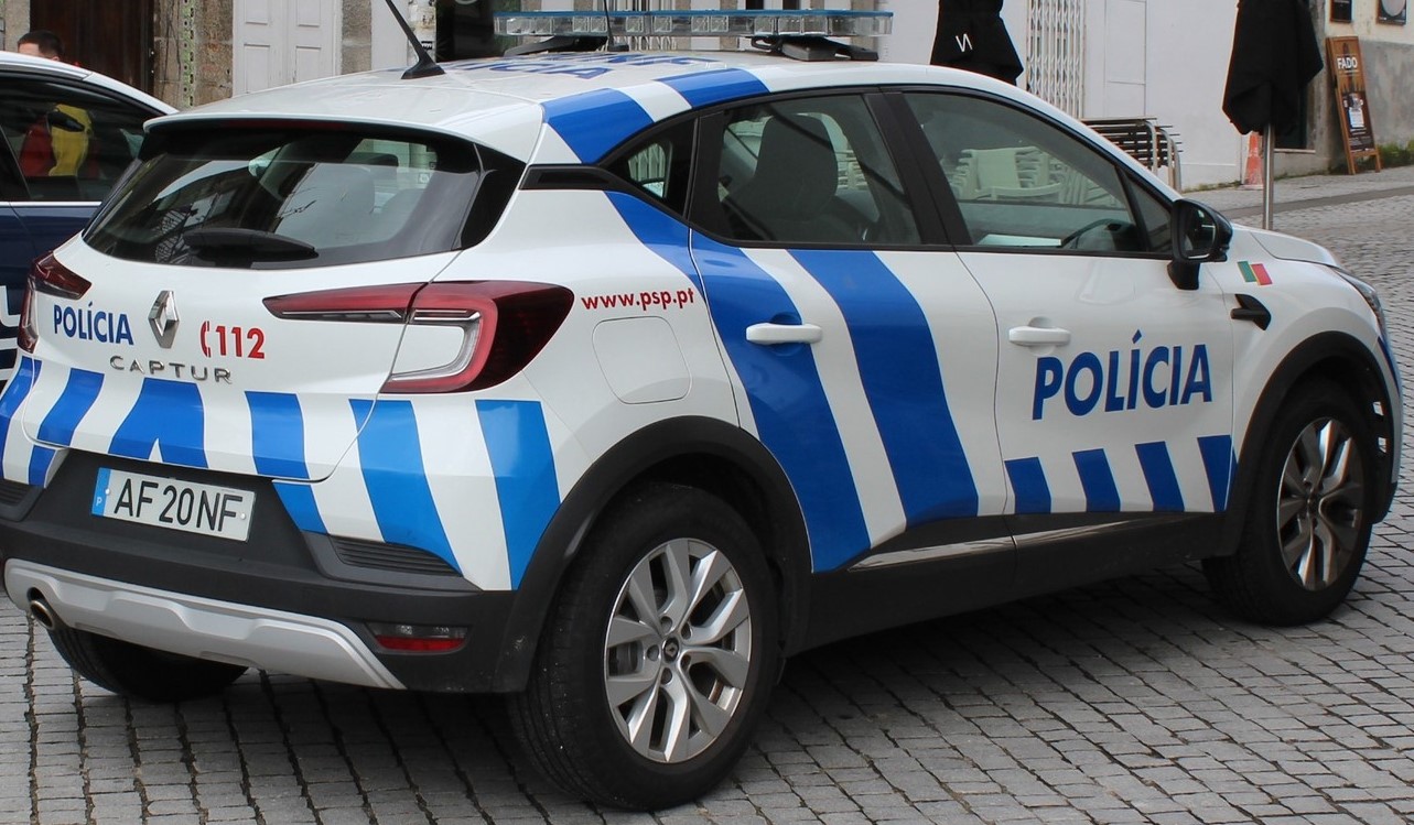 Desempregado constituído arguido pelo crime de roubo por esticão em Viana
