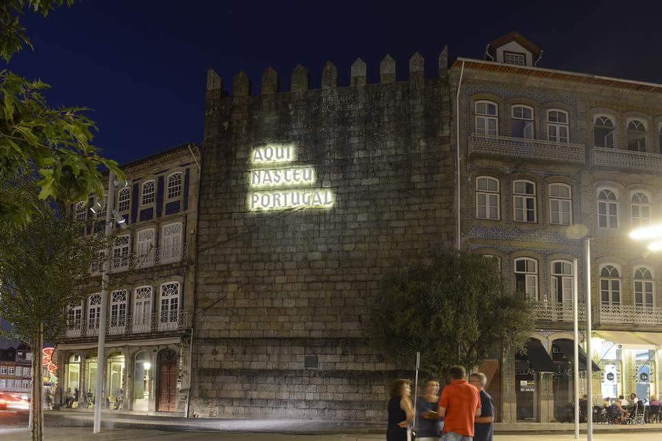 Falha tentativa de assalto à comitiva da ministra da Cultura em Guimarães