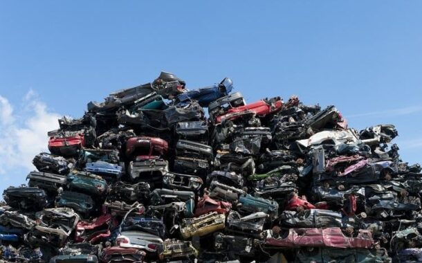 Reciclagem. Denúncia da Mercedes, leva UE a multar em 458 milhões de euros 15 fabricantes de automóveis