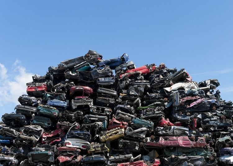 Reciclagem. Denúncia da Mercedes, leva UE a multar em 458 milhões de euros 15 fabricantes de automóveis