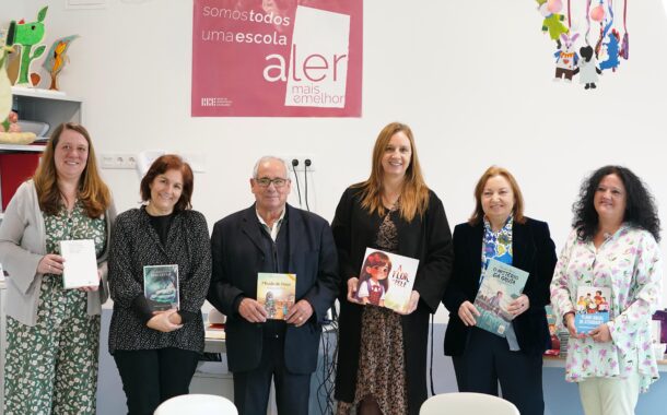 Câmara de Braga entrega livros à rede de bibliotecas escolares