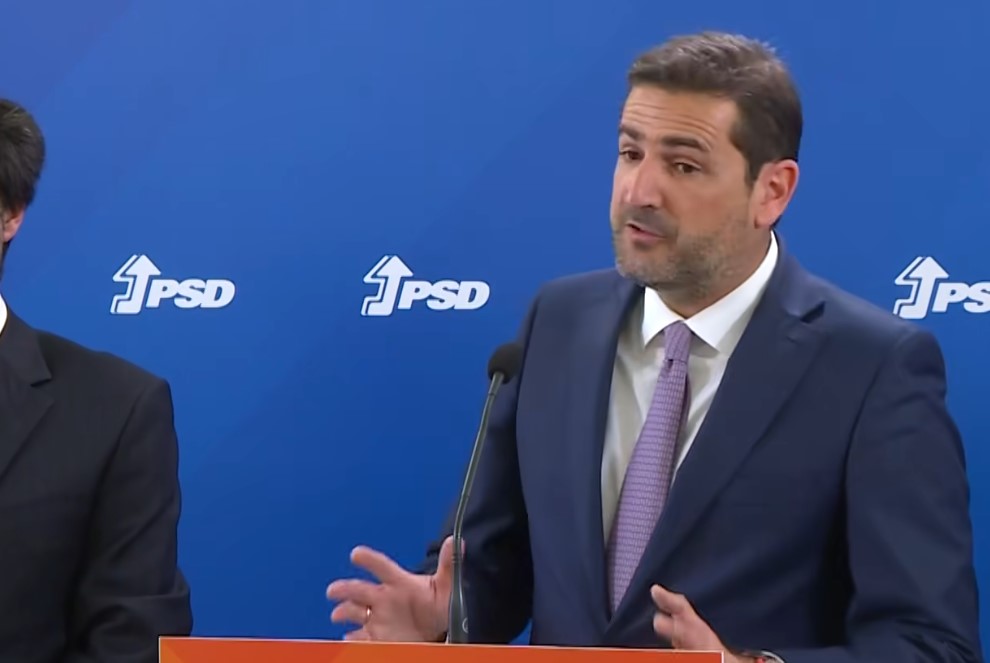 PSD quer concorrer às legislativas com ‘AD - Coligação PSD/CDS’